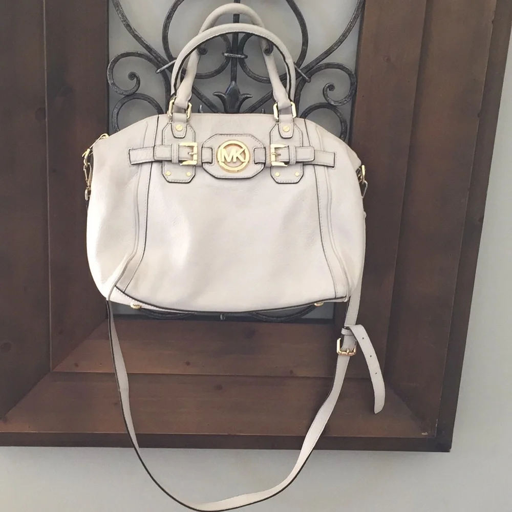 Michael Kors very soft real Leather Handbag